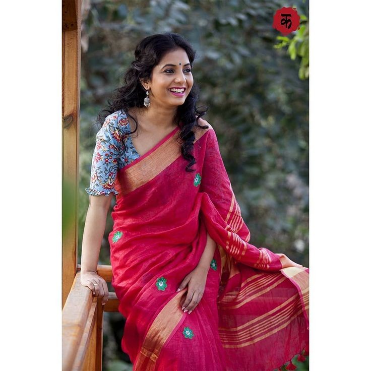 HANDWOVEN PURE LINEN SAREE