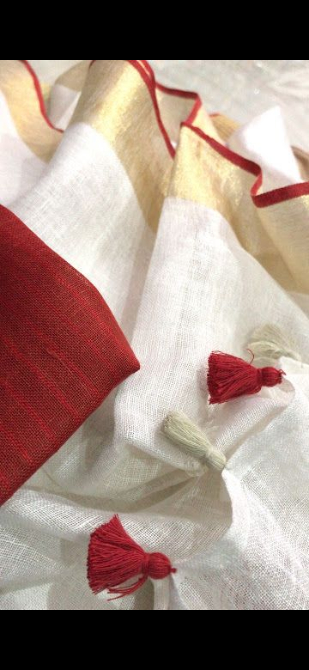 Handwoven Pure Linen Saree