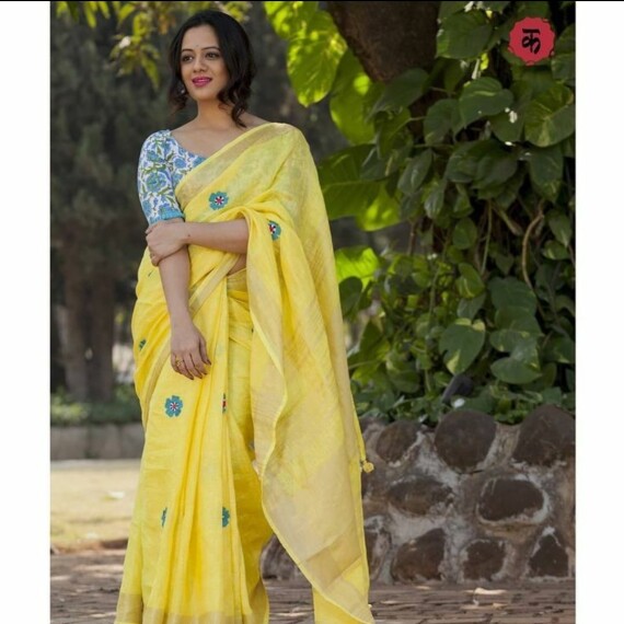 http://www.rivierafashion.in/products/handwoven-pure-linen-saree-6