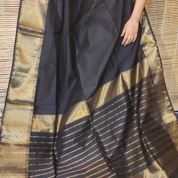 http://www.rivierafashion.in/products/maheshwari-silk-saree